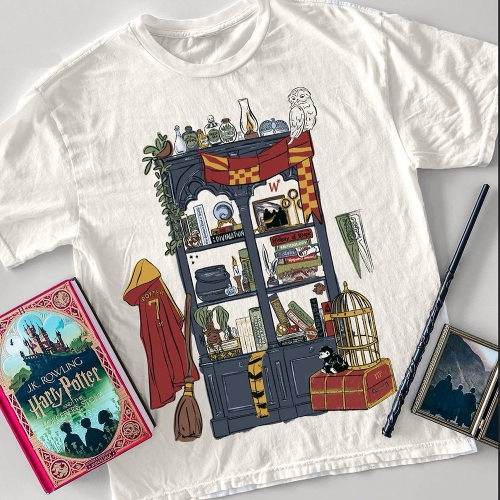 Harry Potter Inspired Epic Universe Common Room Bookshelf Short Sleeve Shirt